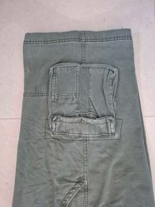 Vintage Olive Cargo jorts