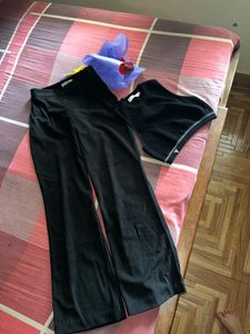 Black Ribbed Crop Top and  Pants it a full comb
