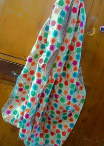 Beautiful Flowers Printed Dupatta 💛with multicolored