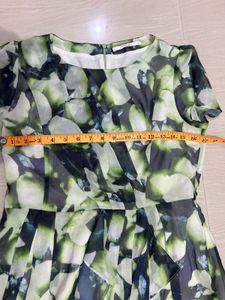 Chic Floral Print Dress