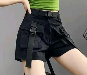 Cargo shorts for women in Black