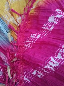 Free Vibrant Tie-Dye Dupatta🌷