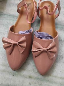 Cute Pink Bow Flats with Ankle Strap