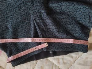 Patterned Capri Pants
