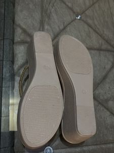 Sparkling Flip-Flops for Women