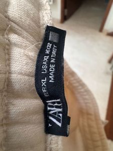 Zara - Casual Beige Pants