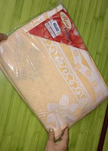 Rose Petels Premium Knits table cover❤