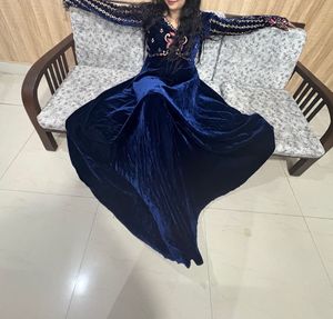 Elegant Navy Blue Velvet Gown