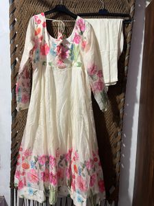 Elegant Floral Print Anarkali with Dupatta And Pa