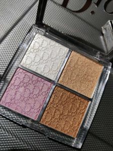 DIOR HIGHLIGHTER