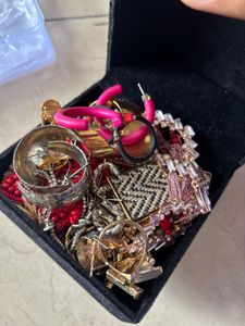 Assorted  earrings Bundle 15+