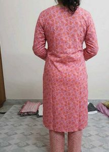Pink Printed Kurta Set with White Embroidery