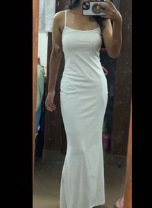 white bodycon dress