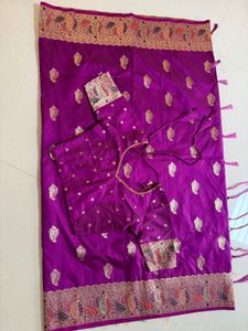 Pure Magenta Banarasi Saree with Blouse