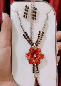 Pretty Neckpeice 🌸