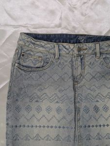 Demin Miniskirt With Embroidery Pattern