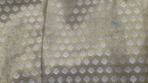 🚨 Urgent Sale🚨Green Silk Saree with Gold Border