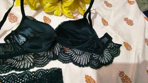 Very Sexy And Beautiful Brallete With Brief