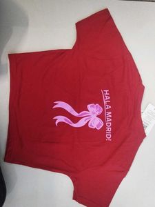 Red "Hala Madrid" T-Shirt with Bow Graphic