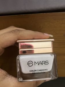 Mars Color Changing Foundation