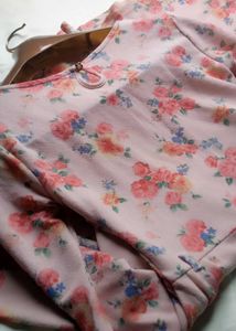 🌸🎀Floral pink Dress 🎀🌸