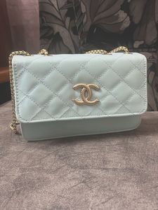 Quilted Chain Shoulder Bag
