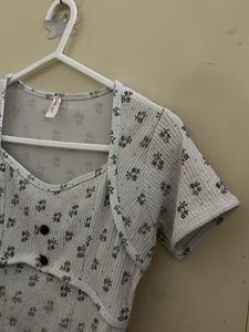 Cute Floral Print Crop Top