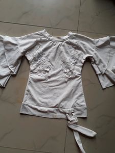 Denim hot Pant and white top with Knot