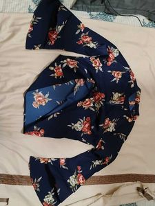 Stylish Navy Floral Print Bell Sleeve Top