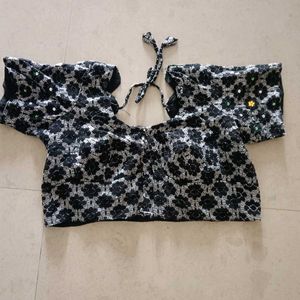 Beautiful Black &amp; White Floral Saree