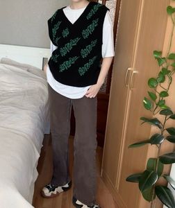Black V-Neck Sleeveless Knit Vest