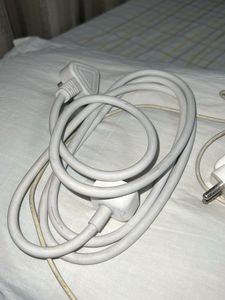 Apple MacBook Charger