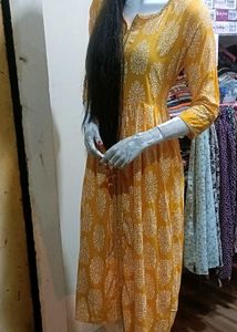 Avasa Branded Set