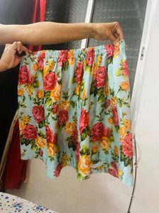 Floral Print Mini Skirt