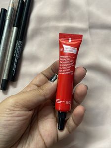 Eyeliner And Pore Minimizer