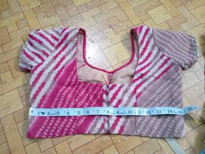 Pink &amp; White Bandhani Saree