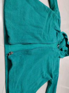 green winter hoodie for women