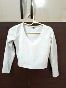 White Crop Top 🎀