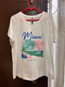 Miami Florida Graphic T-Shirt