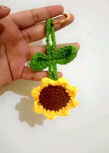 sunflower crochet keychain + surprise freebie