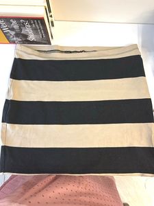 H&M  Mini Skirt