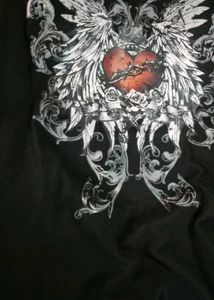 Savana Gothic Heart Graphic Off-Shoulder Top⋆˚꩜｡