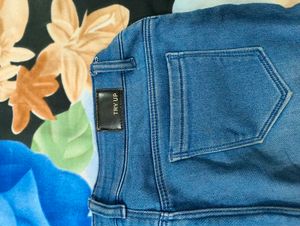 Blue Skinfit Jeans