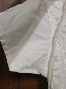 Elegant White Chikankari Kurta
