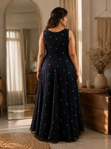 Elegant Navy Floral Maxi Dress