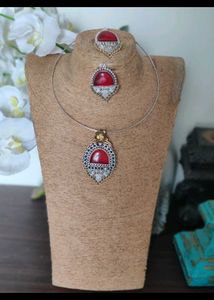 Elegant Red Stone brass hasli Jewellery Set