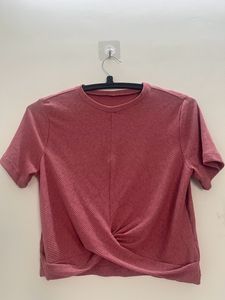 Knotted Ribbed Crop Top
