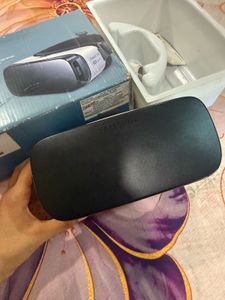 Samsung Gear VR Headset