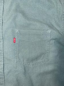 Levi's Short Sleeve Button-Up Shirt