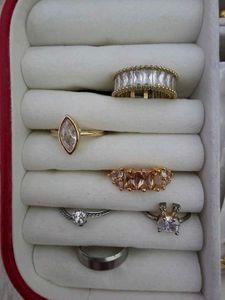 6 piece  of Elegant Rings